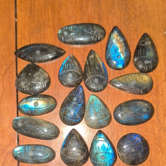 Blue Labradorite Cabochons - Picture 7 of 8